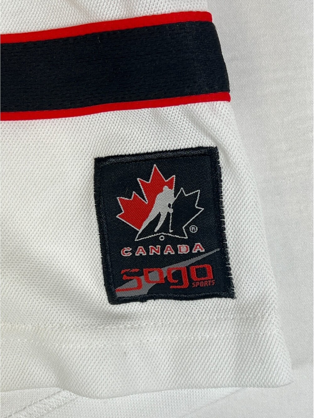 Hockey Canada Men Size M White Red Black Jersey Tee Shirt Official Licensed - Picture 4 of 11
